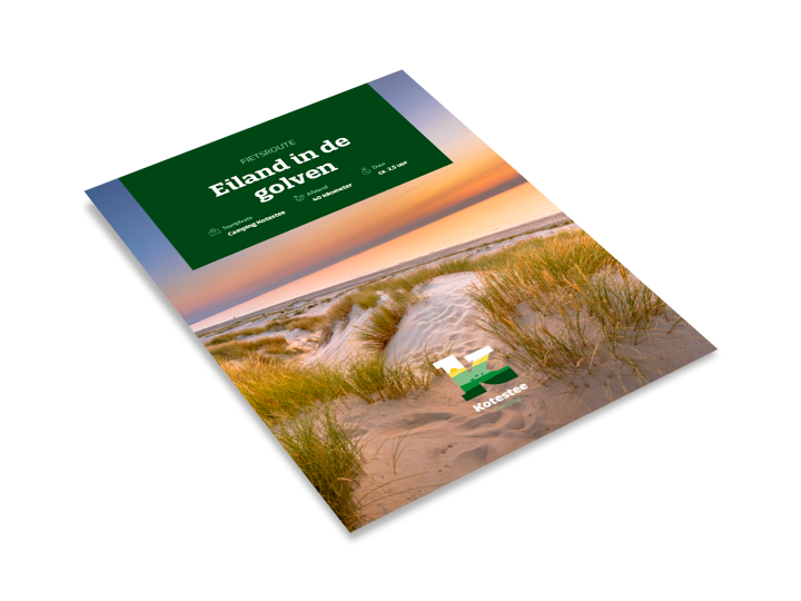 Routegids Eiland in de golven met een duinlandschap bij zonsondergang