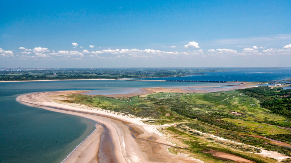 Luchtfoto van natuurgebied de Kwade Hoek bij Goedereede.